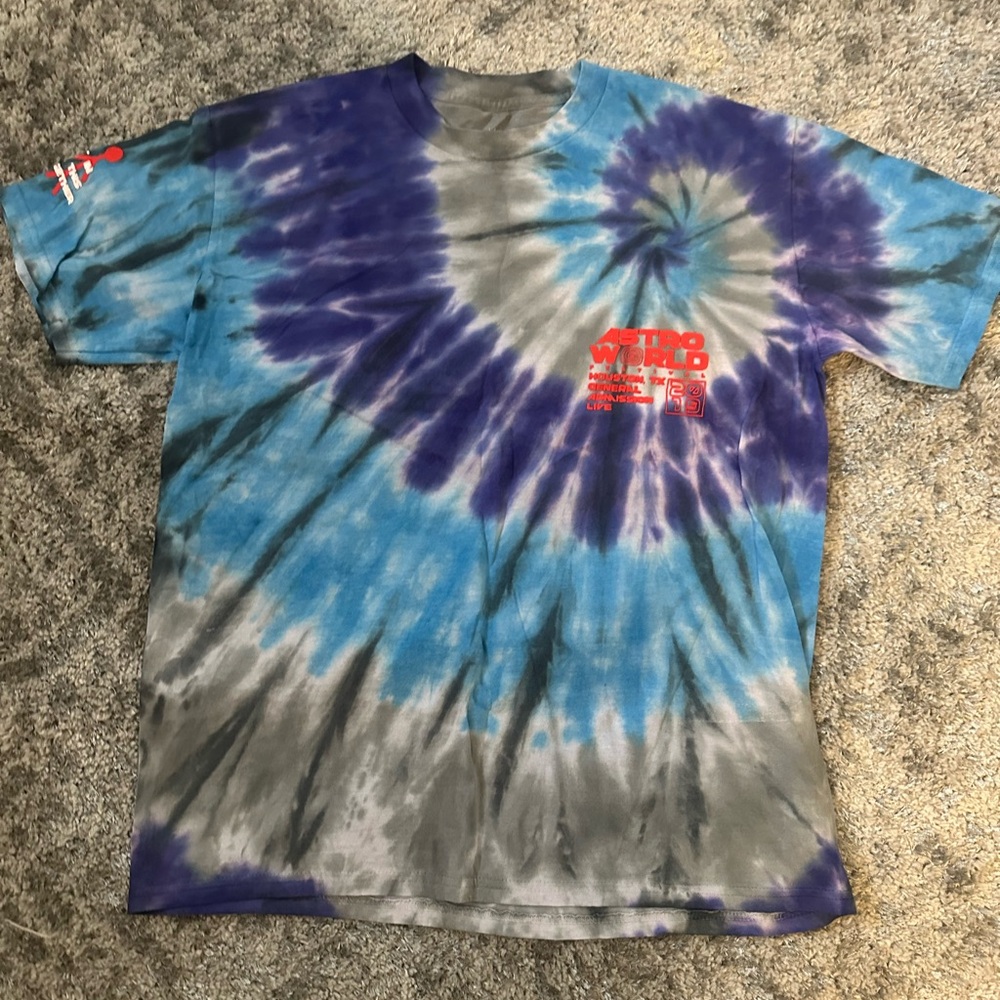 Travis Scott Official Souvenir Astroworld T-Shirt - Picture 2 of 9